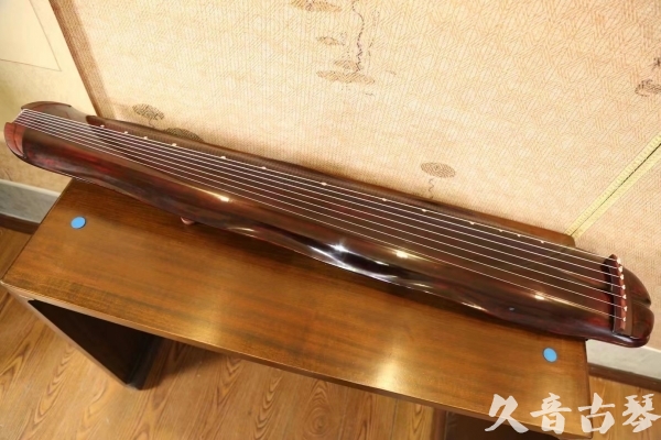 安阳市●久音古琴  ●今日推荐  20230516【收藏级断纹蕉叶】