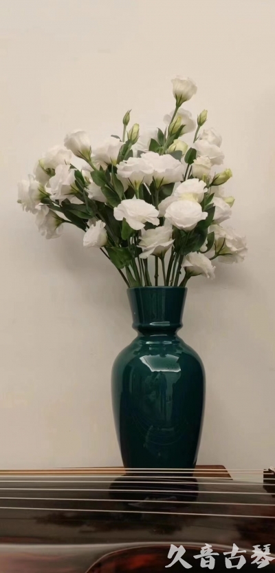 安阳市早安  人生如花，我们都是自己航船的船长。